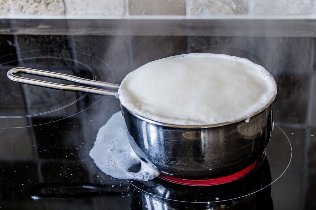 Ceramic hob, hob, cleaning, glass ceramic, kitchen, cooking