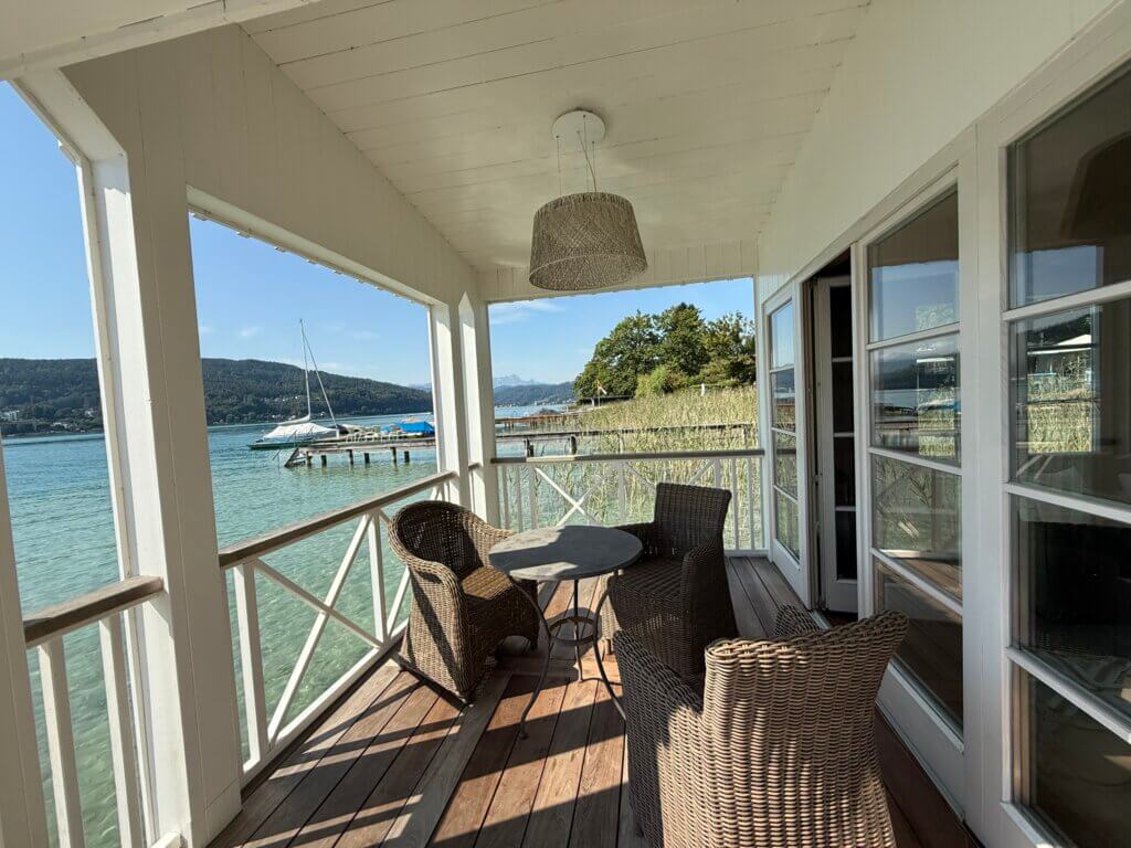 Luxury real estate, premium living, vacation real estate, lakeside apartment