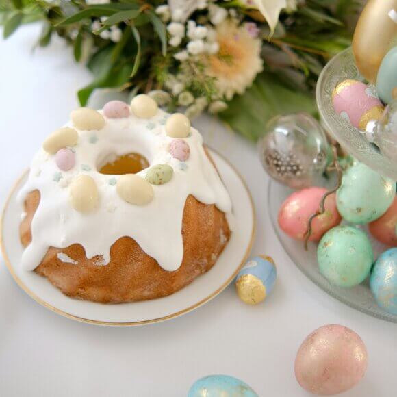 Eierlikörguglhupf_julia-blumberg-Myxrd7epuoA-unsplash