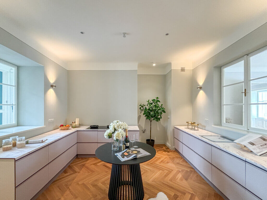 Un rêve d'immeuble ancien sur la Franziskanerplatz